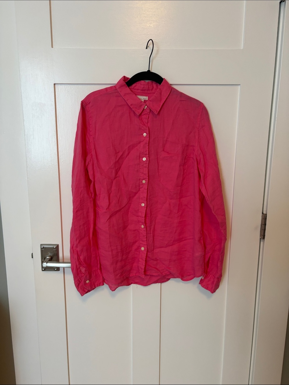 GAP 100% Linen Hot Pink Button Down Shirt